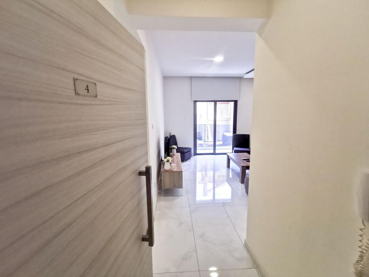 The White Pearl Apartment Larnaca Esterno foto