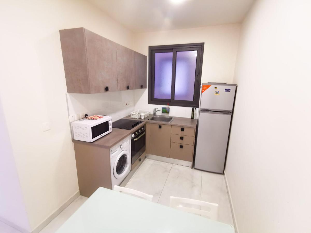 The White Pearl Apartment Larnaca Esterno foto